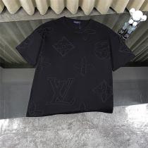LOUIS VUITTON コピー Tシャツ エンボス加工モノグラム リラックスフィット 上質コットン ルイヴィトン