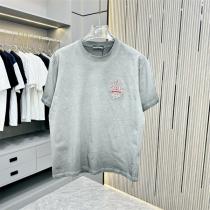 クロムハーツ 偽物 Tシャツ ブラック×レッドクロス刺繍 ストリートラグジュアリー CHROME HEARTS