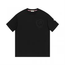 モンクレール 偽物 Tシャツ ロゴ刺繍 トーン・オン・トーン 高級感 カジュアル スタイリッシュ モンクレール 