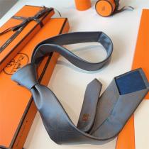 エルメス コピー ネクタイ エレガント シルク 金色ライン ビジネス フォーマル ギフトボックス付き HERMES