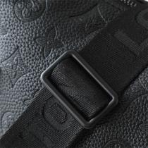 ルイヴィトン コピー ショルダーバッグ ブラックレザー モノグラム 大ポケット 実用的 収納力 LOUIS VUITTON
