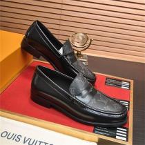LOUIS VUITTON コピー ビジネスシューズ コインローファー モノグラム 黒革 エレガント定番 ルイヴィトン