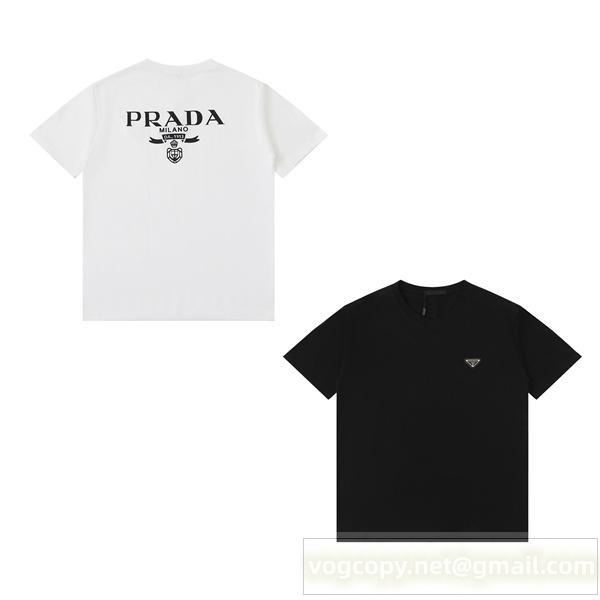 プラダ コピー ロゴTシャツ バックプリント トライアングルパッチ 洗練カジュアル PRADA