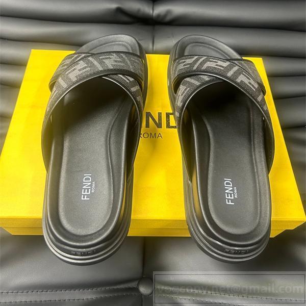 注目集中 フェンディ スーパーコピー サンダル FFロゴクロスベルト スポーティーソール FENDI