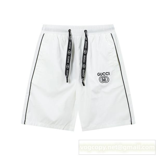 Gucc1 スーパーコピー ハーフパンツ ドローストリングロゴ×モノトーンラインデザイン Gucc1