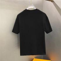 Moncler コピー Tシャツ ビッグロゴプリント クラシックエンブレム モダンカジュアル モンクレール