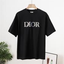 DIOR 偽物 Tシャツ フローラルロゴプリント エレガント×ストリート融合 ペアルック対応 ディオール