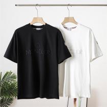 MONCLER スーパーコピー Tシャツ 立体ロゴ刺繍 シンプルモードなワンポイントデザイン モンクレール