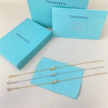 ティファニー スーパーコピー ブレスレット ノットバーシェイプチェーンデザイン細身バングル Tiffany&Co