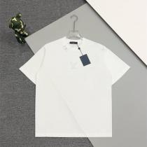 ルイヴィトン スーパーコピー エンボスLVロゴ入り クラシック クルーネック Tシャツ LOUIS VUITTON