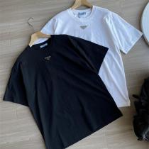 期間限定 プラダ コピー メタルロゴプレート付き ミニマルデザイン コットンTシャツ レア PRADA