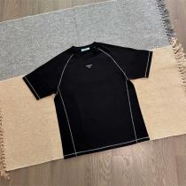 PRADA スーパーコピー クールタッチ機能付き三角ロゴパッチテクニカルTシャツ プラダ