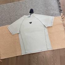 PRADA スーパーコピー クールタッチ機能付き三角ロゴパッチテクニカルTシャツ プラダ