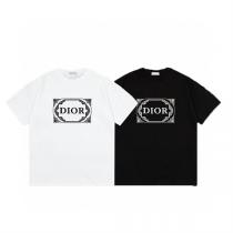 ディオール スーパーコピー バロックフレームロゴプリント クラシックコットンTシャツ DIOR