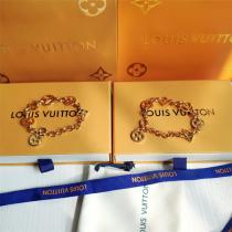 ルイヴィトン スーパーコピー ゴールド チェーン モノグラムチャーム デザイン ブレスレット LOUIS VUITTON
