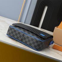 ルイヴィトン 偽物 ショルダーバッグ ダミエ・グラフィット ブルーエッジ メッセンジャー LOUIS VUITTON
