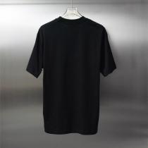  新着 Gucc1 偽物 グラフィックロゴTシャツ パロディ風 A.B.C.デザイン 半袖 クルーネック Gucc1