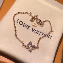 ルイヴィトン 偽物 ブレスレット モノグラムフラワー パヴェダイヤ チェーン仕様 LOUIS VUITTON