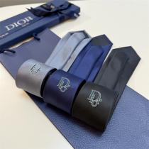 DIOR スーパーコピー ネクタイ クラシックロゴ刺繍 シルク素材 ビジネスフォーマル ディオール
