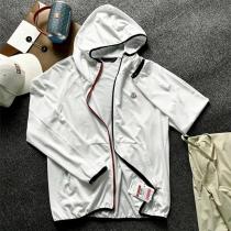 モンクレール スーパーコピー パーカー 軽量速乾 UVカット フード付きメッシュジャケット MONCLER