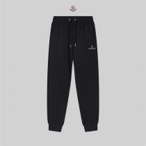  MONCLER 偽物 スウェットパンツ ロゴプリント入り ベーシックジョガーパンツ 高機能 モンクレール