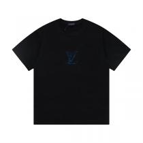 LOUIS VUITTON コピー モノグラム刺繍ロゴ Tシャツ シンプルでエレガントなデザイン ルイヴィトン