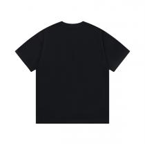 LOUIS VUITTON コピー モノグラム刺繍ロゴ Tシャツ シンプルでエレガントなデザイン ルイヴィトン