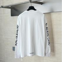 CHROME HEARTS 偽物 長袖Tシャツ ゴシックロゴ刺繍入り モノトーンデザイン ストリート クロムハーツ