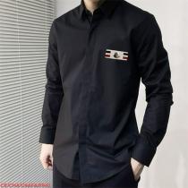 モンクレール スーパーコピー シャツ トリコロールロゴパッチ付き スリムフィット ドレスシャツ MONCLER