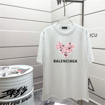 バレンシアガ 偽物 Tシャツ ハートグラフィックプリント ストリート風 クルーネック 男女兼用 BALENCIAGA