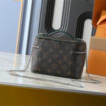 ルイヴィトン コピー バニティバッグ キャンバス仕様 シルバーチェーン ハンドルトップ ボック LOUIS VUITTON