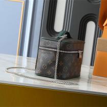 ルイヴィトン コピー バニティバッグ キャンバス仕様 シルバーチェーン ハンドルトップ ボック LOUIS VUITTON