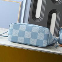 ルイヴィトン コピー トートバッグ ダミエアズール風チェック柄 ブルーデニム調 フラットポーチ LOUIS VUITTON