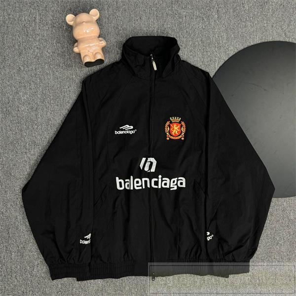 バレンシアガ スーパーコピー ジャケット エンブレム スポーツテイスト ウィンドブレーカー BALENCIAGA
