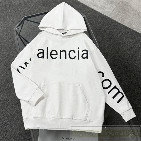 BALENCIAGA コピー パーカー 大胆ロゴプリント スタイリッシュ 芸能人愛用 バレンシアガ