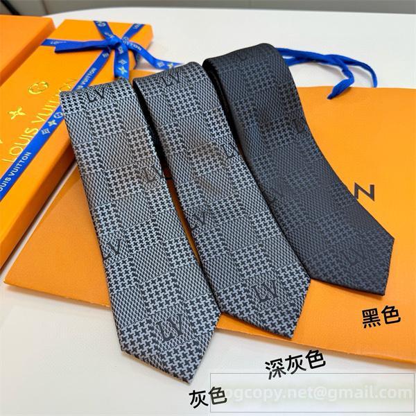 LOUIS VUITTON コピー ネクタイ 高級 エレガント チェック柄 ロゴ入り 洗練 ルイヴィトン
