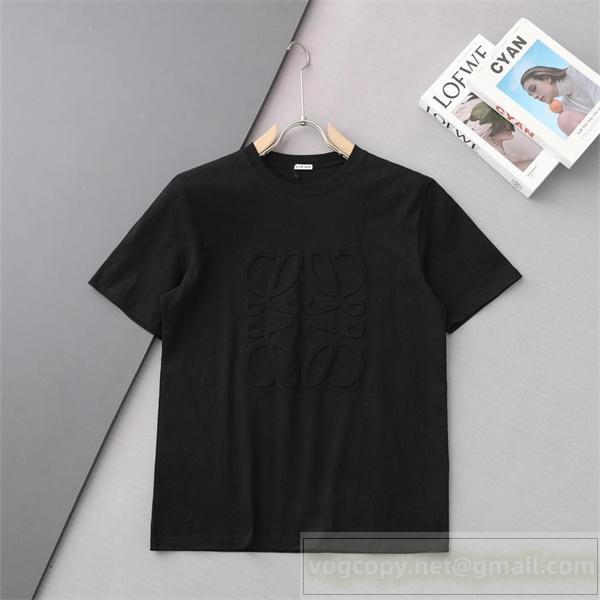希少 ロエベ コピー Tシャツ アナグラム ロゴ エンボス刺繍 ミニマルデザイン LOEWE