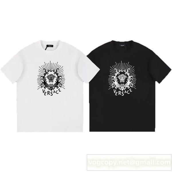 ヴェルサーチ 偽物 コピー 入手困難 メデューサプリント  モード Tシャツ プレミアム VERSACE