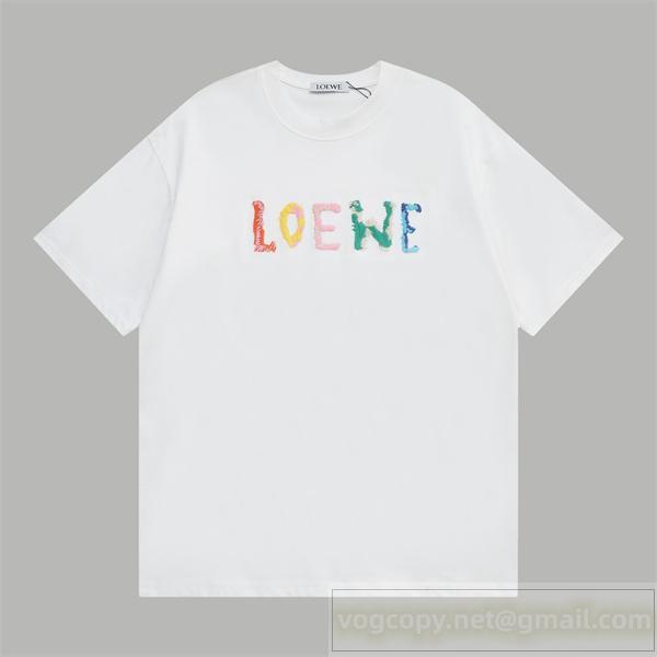 お手頃LOEWEロエベ tシャツコピーカジュアルスタイル簡単デザイン刺繍ロゴお洒落人気2026ホワイト色