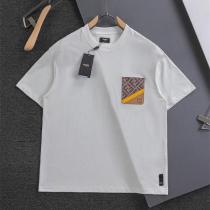 フェンディ 偽物 Tシャツ モノグラムポケット付き ホワイトコットン 半袖 メンズカジュアル FENDI