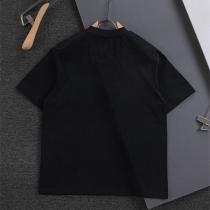 フェンディ 偽物 Tシャツ モノグラムポケット付き ホワイトコットン 半袖 メンズカジュアル FENDI