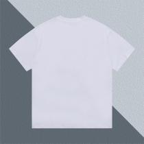  フェンディ コピー Tシャツ モンスターアイ＆FFロゴプリント入り クルーネック イタリア風 FENDI