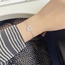 誕生日記念日エルメスブレスレットコピーHERMES新作高級感上品な輝きレディース用アクセサリー上品