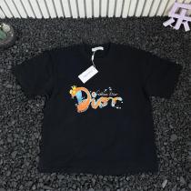 DIOR 偽物 ポップアート風カラフルロゴ入り 上質カジュアル Tシャツ ブラック 半袖 ディオール