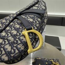 ディオール 偽物 オブリーク総柄 サドルバッグ クラシックDチャーム ショルダーストラップ付属 DIOR
