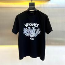 ヴェルサーチ スーパーコピー Tシャツ 刺繍 贅沢感溢れる高品質モデル モード系 限定 VERSACE
