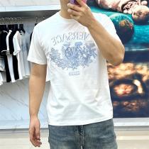 ヴェルサーチ スーパーコピー Tシャツ 刺繍 贅沢感溢れる高品質モデル モード系 限定 VERSACE