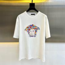 VERSACE 偽物 Tシャツ 鮮明配色メデューサ刺繍 極上コットン素材 半袖トップス ヴェルサーチ