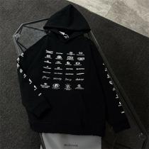 バレンシアガ コピー パーカー 多ロゴプリント ストリート映え抜群 モード系 フーディー BALENCIAGA