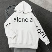BALENCIAGA コピー パーカー 大胆ロゴプリント スタイリッシュ 芸能人愛用 バレンシアガ